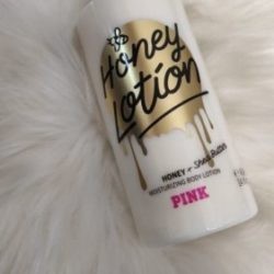 victoria secret body perfume lotion honey